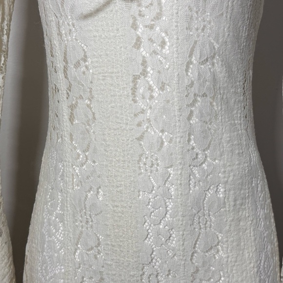 Sheer Lace Maxi Dress Off the Shoulder Bell Sleeves Size Medium - Picture 9 of 13